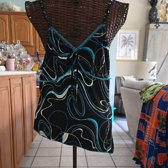 Stylish Black and Blue Women's Top - Picture 1 of 11